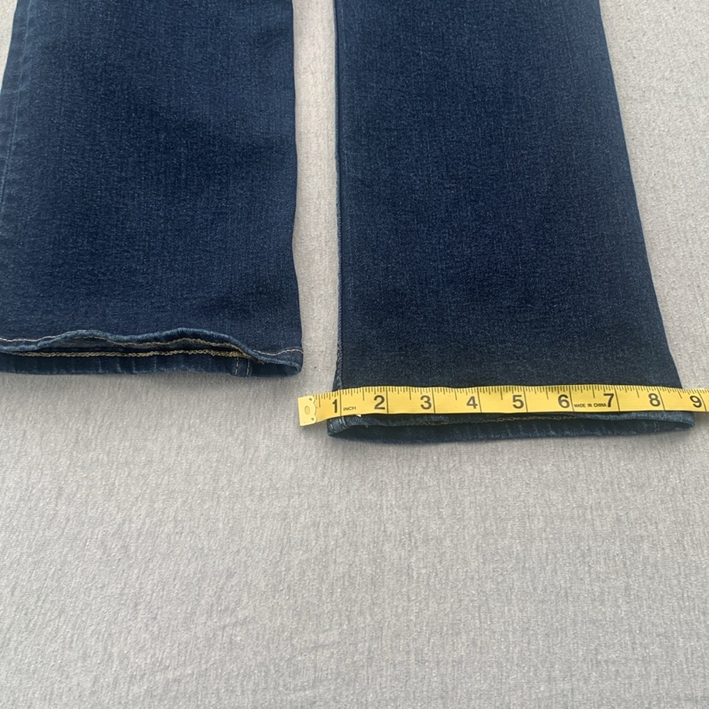 FREE ASSEMBLY Blue Straight Leg Jeans with Classic Style - Picture 15 of 15